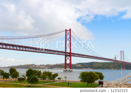 bridge of 25th April, Lisbon bridge of 25th April, Lisbon 12332325