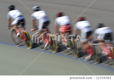 騎自行車比賽 12334361