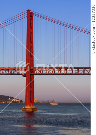Lisbon Lisbon 12337336