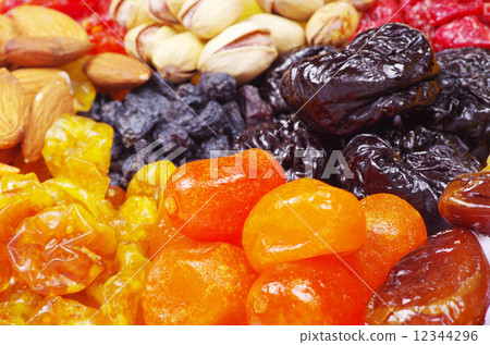 dried fruits 12344296