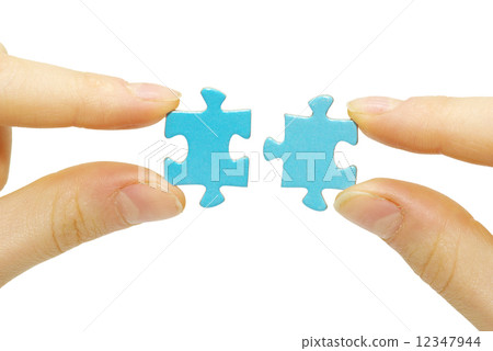 puzzle in hand 12347944