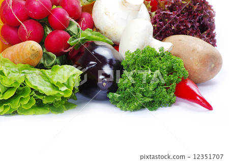 vegetables 12351707