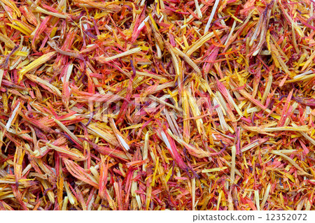 saffron saffron 12352072