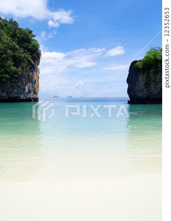 sea in Krabi Thsiland sea in Krabi Thsiland 12352653