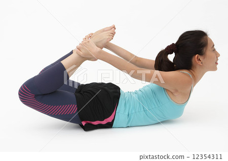 Asian women playing yoga 12354311