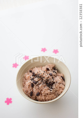 Sakura and red rice 12358381