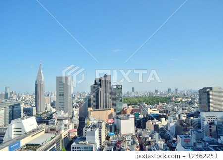 從新宿的高層建築到市中心的風景 12362251