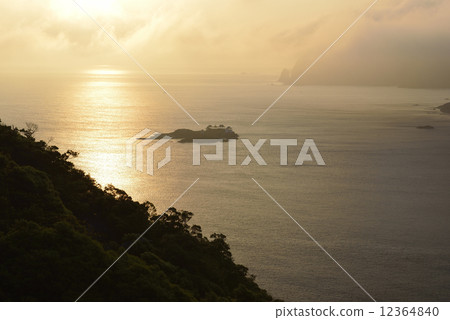 Daybreak of Dawn / Hyogo Prefecture Toyooka City Daybreak of Dawn / Hyogo Prefecture Toyooka City 12364840