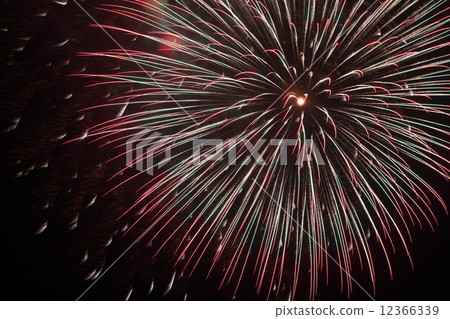 偉大的煙花 12366339