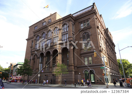 Cooper Union University Cooper Union University 12367384