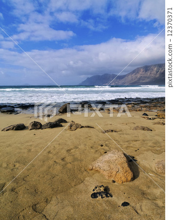 Caleta de Famara, Lanzarote 12370371