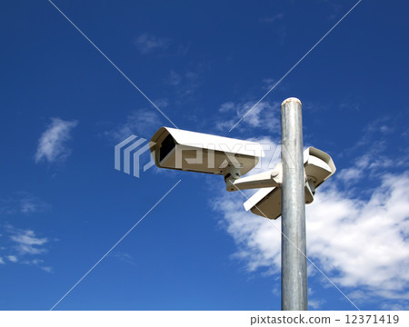 cctv 12371419