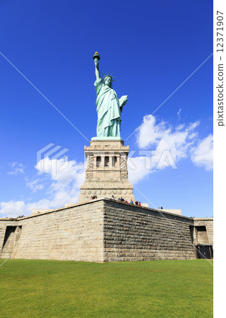the statue of Liberty the statue of Liberty 12371907