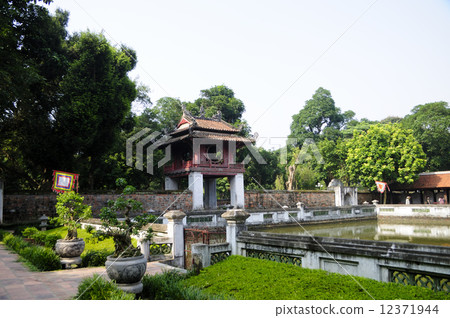 92542河內文廟 12371944