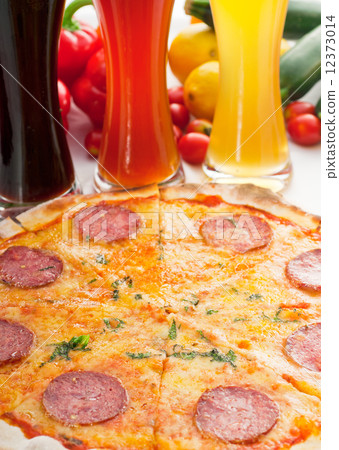 Italian original thin crust pepperoni pizza Italian original thin crust pepperoni pizza 12373014