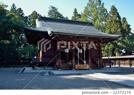 Uesugi Shrine · Worship Hall 12373174