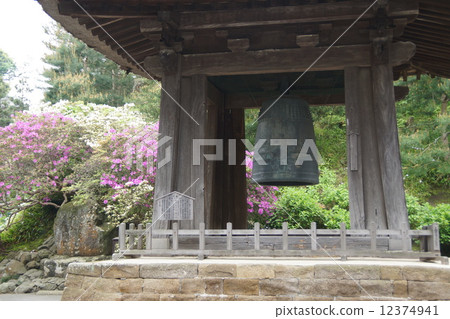 Kenchoji bell tower Kenchoji bell tower 12374941