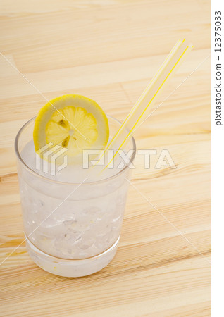 fresh lemonade drink fresh lemonade drink 12375033