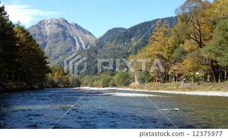 Kamikochi Azusakawa and Yakedake 12375977