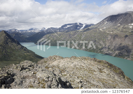 Leirungsdalen seen from Knutshoe Mountain (Oppland, Jotinheimen 12376547