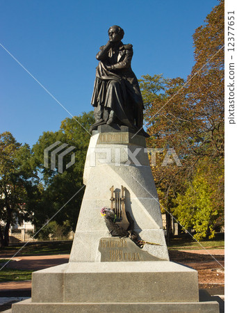 Monument Lermontov. Monument Lermontov. 12377651