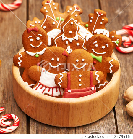 Christmas gingerbread cookies 12379516