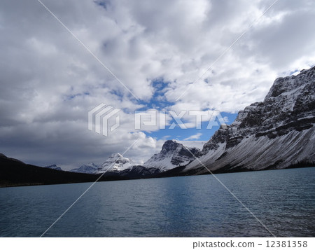 Canadian Rocky Travel Canadian Rocky Travel 12381358