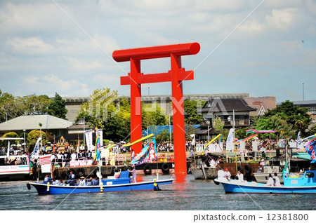 At Kajima Shrine visit 12381800