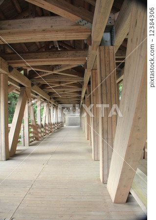 Shinyuki Bridge at Mishima Shrine, Yusuhara Town, Kochi Prefecture Shinyuki Bridge at Mishima Shrine, Yusuhara Town, Kochi Prefecture 12384306