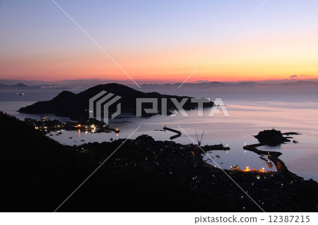A panoramic view of Tomo no Ura and the Seto Inland Sea / Seto Inland Sea National Park 12387215