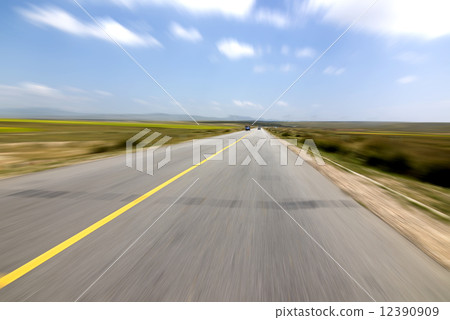 Road distance 12390909