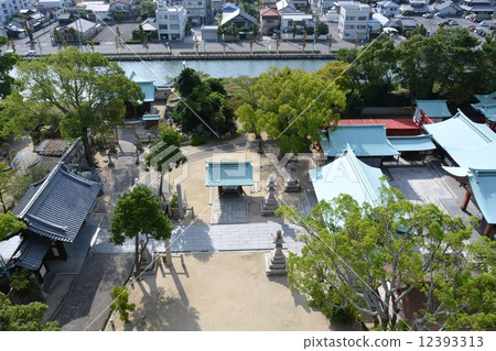 View from the castle tower of Imabari castle in the early autumn View from the castle tower of Imabari castle in the early autumn 12393313