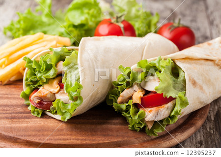tortilla wrap, fajita 12395237