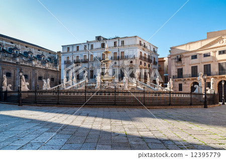 Fontana Pretoria in Palermo, Sicily, Italy Fontana Pretoria in Palermo, Sicily, Italy 12395779