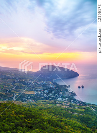Ayuv Dag mountain and Hurzuf. Crimea, Ukraine Ayuv Dag mountain and Hurzuf. Crimea, Ukraine 12396178