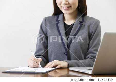 職業婦女 12398142