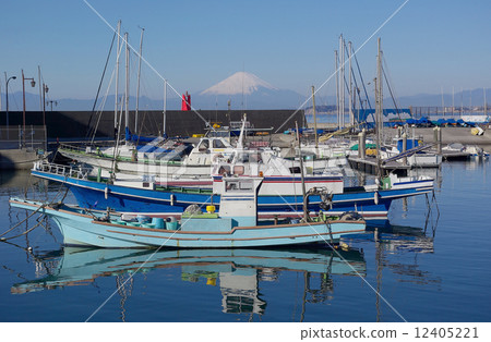 Hayama View of Hayama Harbor where Mt. Fuji can be seen in winter 12405221