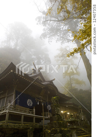 有霧的Tosozumi神社2 12407358