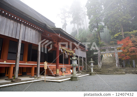 Hikoshiyama Jingu Shrine Hikoshiyama Jingu Shrine 12407432