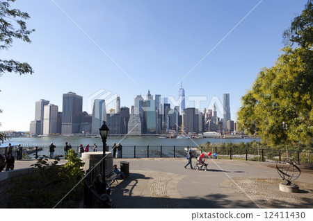 Brooklyn Heights Promenade Brooklyn Heights Promenade 12411430