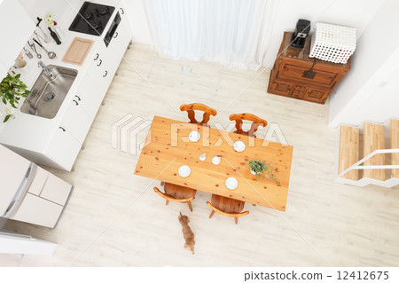 dining room  12412675