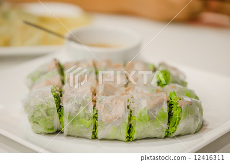 Fresh Spring Rolls 12416311