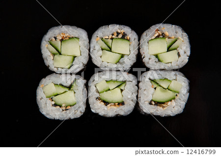 Sushi roll 12416799
