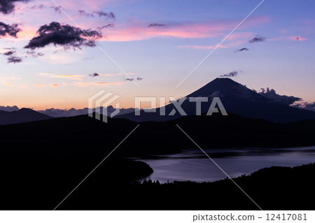 Fuji and Ashinoko 2 12417081