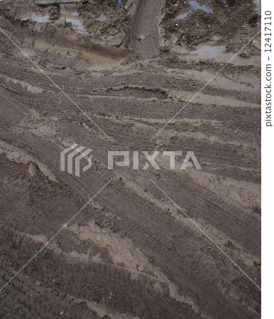 Country muddy rut Country muddy rut 12417110