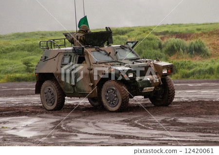 Light Armor Light Armored Mobile LAV Armored-Vehicles 2014 Fuji General Thermal Exercise 12420061