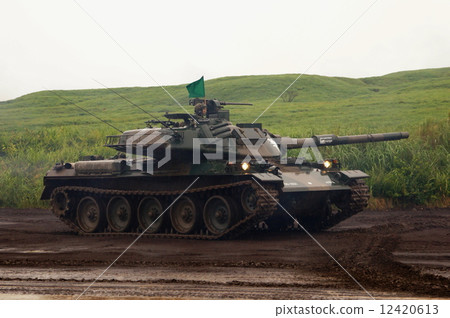 74 Tank 74 TK (2nd generation main tank) 2014 Fuji general fire exercise 12420613