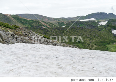 Near the Kurokato Iwamuro (Snow field) 12421937