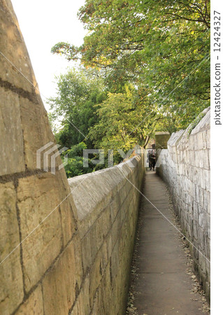 約克大教堂英國約克城牆 12424327