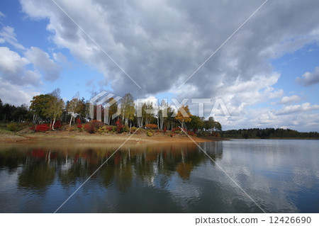 Aku no Muro Makiuchi lake Aku no Muro Makiuchi lake 12426690
